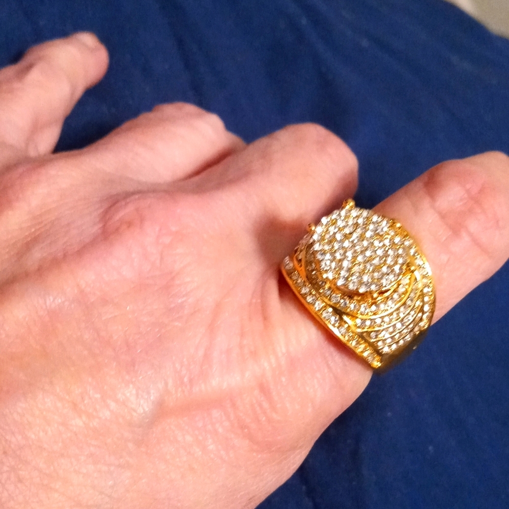 Men's ring